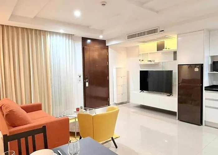 Apartment Tc Contel At Charan Phrom Phong - Ginger